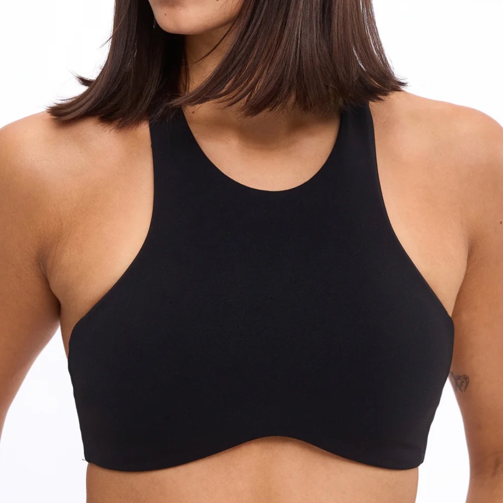Brand New BUFF BUNNY: Curve Sports Bra - Onyx Black - M